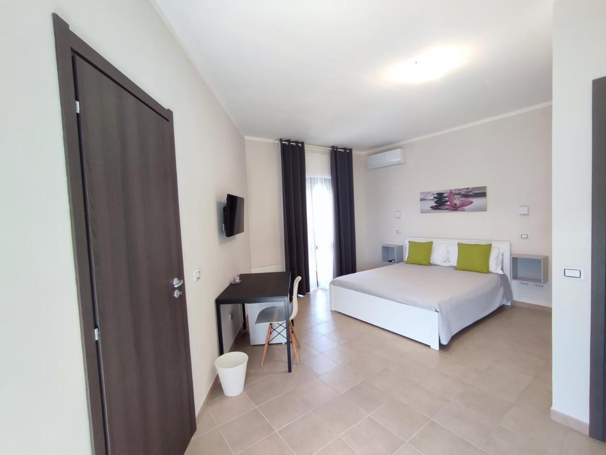 Cristian Rooms 아볼라 외부 사진